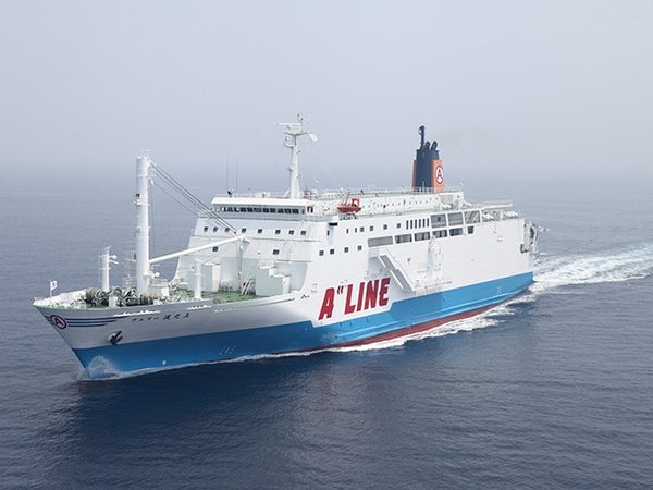 ■◎【フェリーで行く南の島々】プリシアリゾート指定&夜のお魚観察シュノーケリングツアー付き♪フェリー乗船券付!与論・奄美ステイ4泊5日3